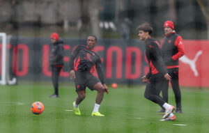 oggi-a-milanello-leao-ancora-in-gruppo-le-foto