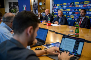 mercato-napoli-voto-figc-lega-milan