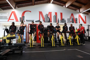 nebbiolina-e-sole-oggi-a-milanello-rossoneri-subito-al-lavoro