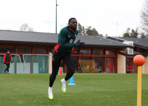 fofana-tifosi-social-assist-discussioni-polemiche