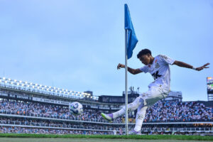 Santos v Fortaleza - Brasileirao 2025