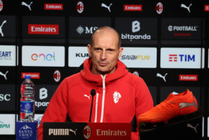 allegri-difensore-mercato-milan-rosa