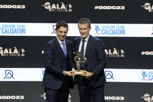 rocchi-ostruzione-milan-parma-var-monitor