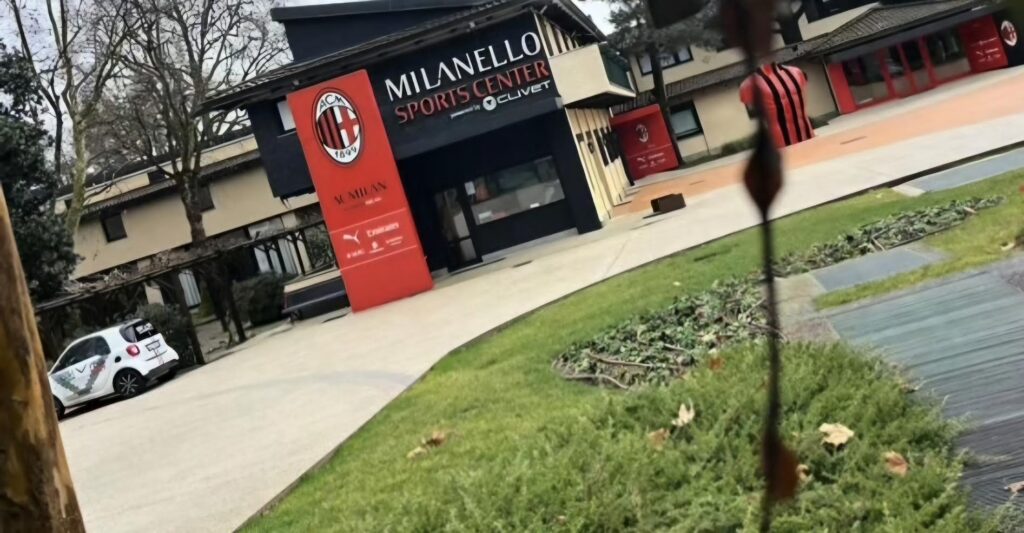 la-giornata-dei-tifosi-a-milanello-un-evento-da-celebrare