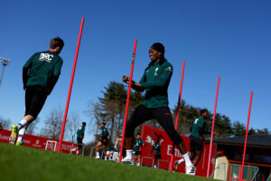 leao-milan-trattative-rinnovo-arsenal-bayern