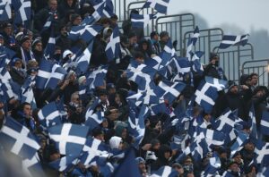 san-siro-i-tifosi-del-como-fan-festa-per-il-pareggio