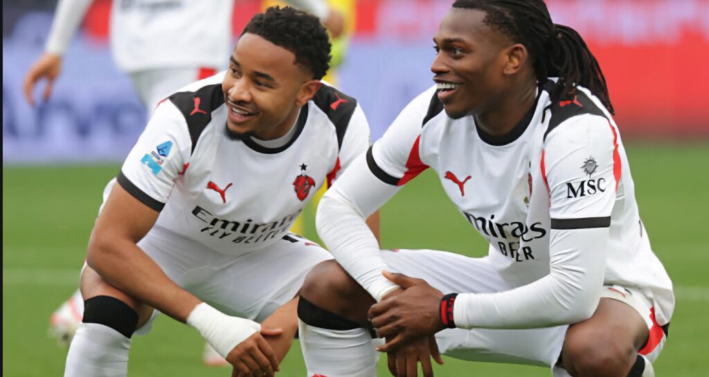 dopo-tante-occasioni-segna-leao-e-la-curva-rossonera-esulta