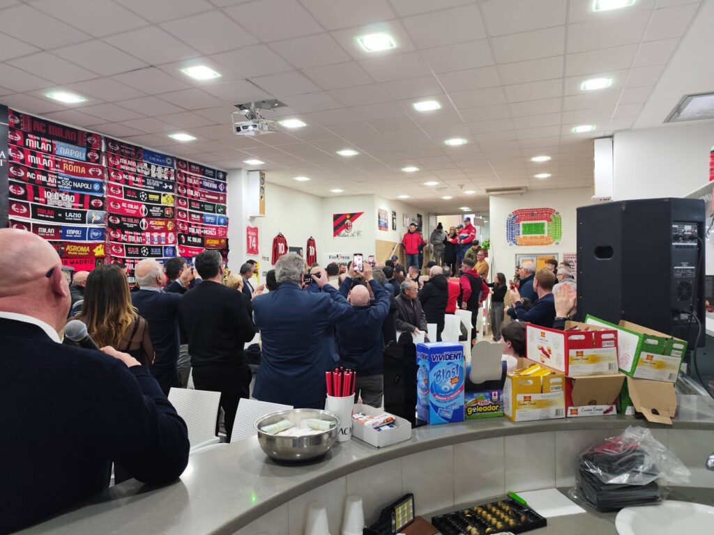 il-milan-club-manfredonia-ecco-a-voi-gianni-rivera