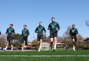 oggi-a-milanello-gimenez-e-rabiot-sul-campo-centrale