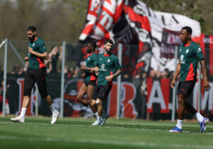 napoli-milan-attacco-pulisic-gimenez