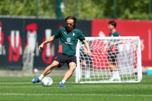 real-madrid-modric-allegri-gruppo-milan