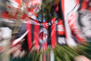 milanello-corteo-tifosi-napoli-milan