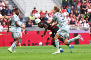 fischi-leao-sostituzione-milan-udinese