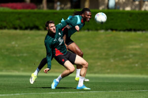 ordine-attacco-milan-leao-pulisic