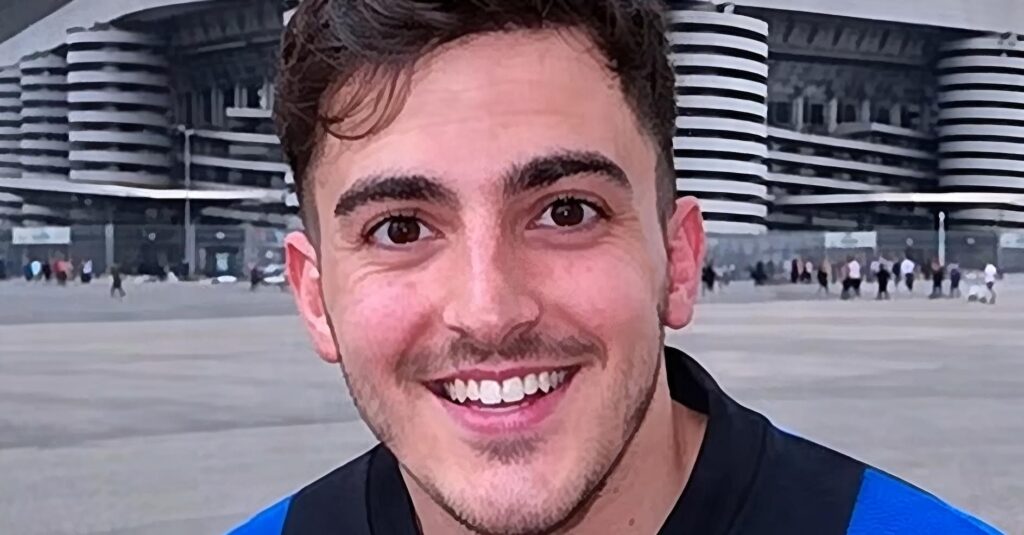 quando-lo-sfotto-social-e-con-il-sorriso-e-senza-sbraitare